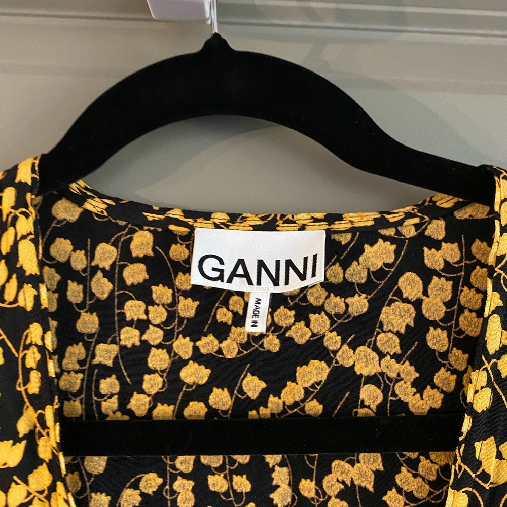 Ganni Dexter Goldstone Black and Gold Floral Midi Wrap Dress with Flared Skirt - Picture 3 of 9